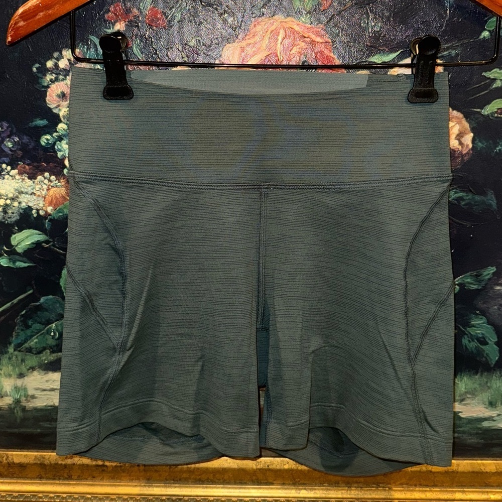 Outdoor Voices Techsweat Core Green High Waist Nylon Activewear Shorts Size S